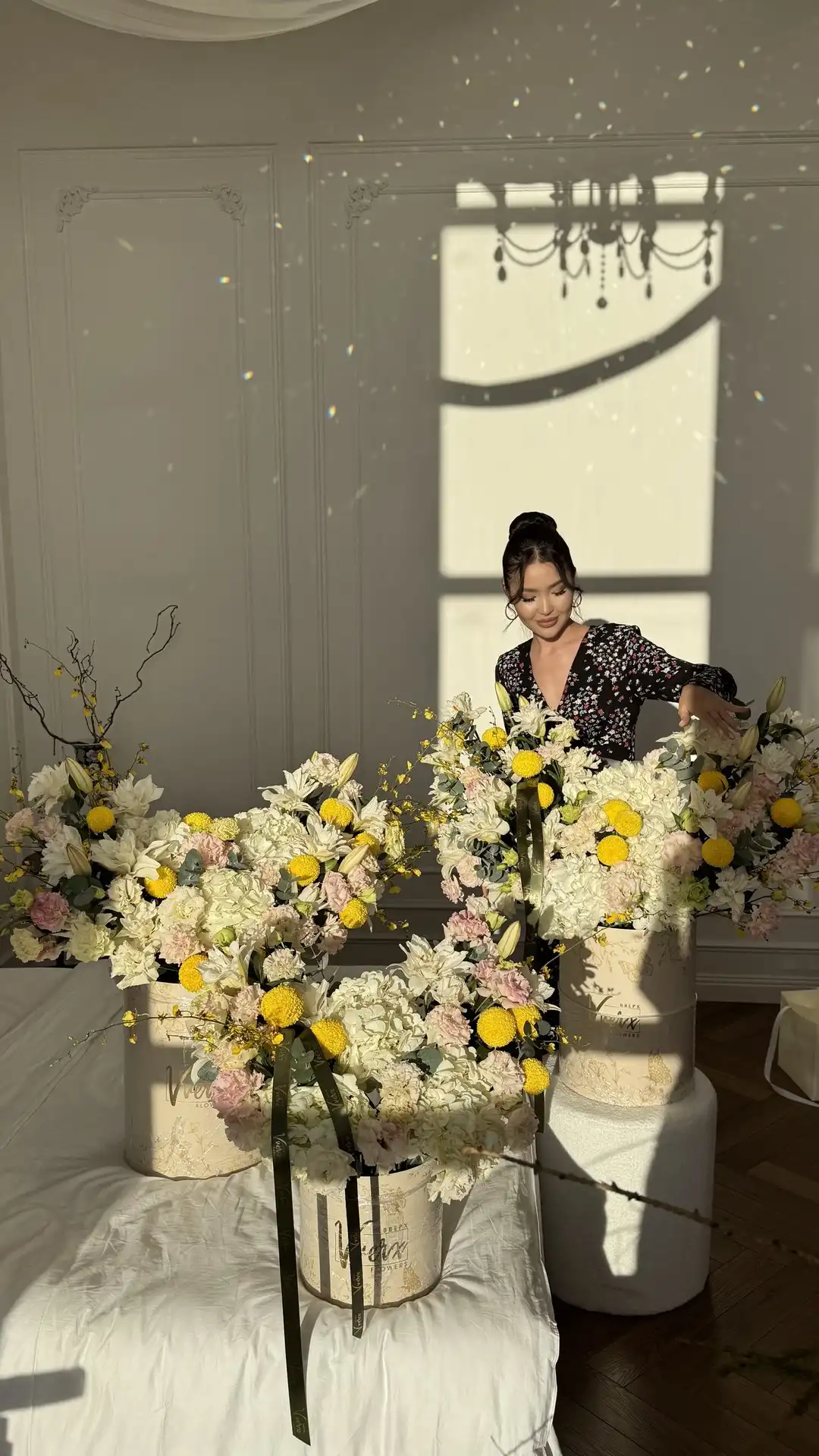 Свежий букет с доставкой Vverx Flowers по Казахстану